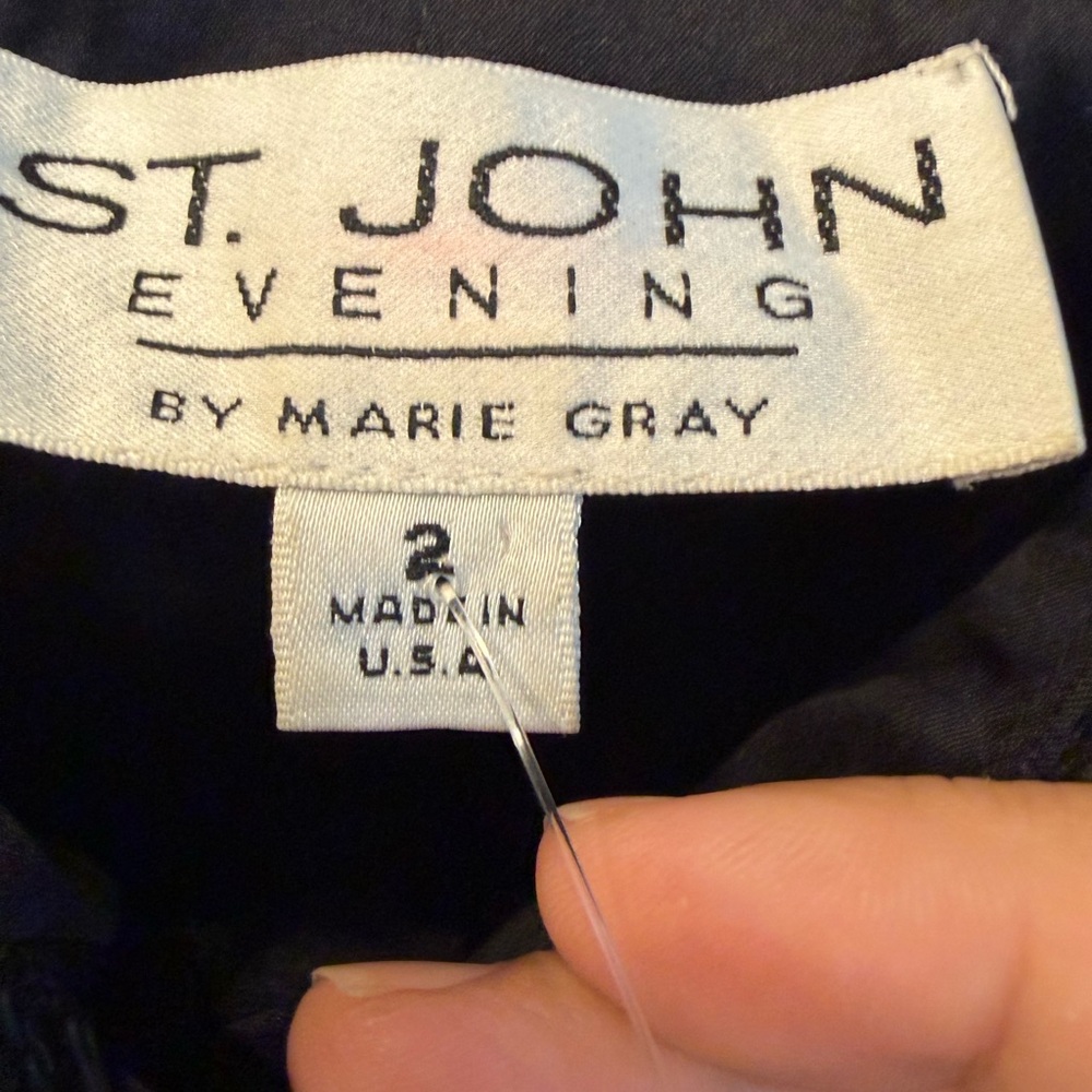 St. John Black Satin BUSTIER CORSET Top US 0- 2 - Picture 12 of 12